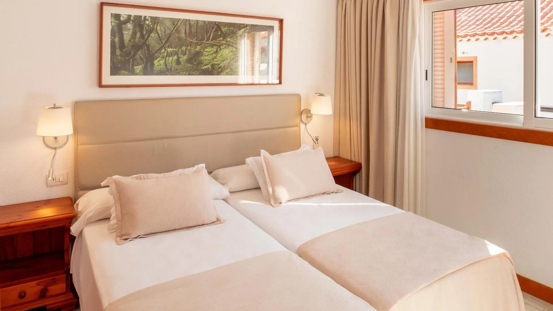 Aparthotel Parque Santiago III Official Playa de las Americas