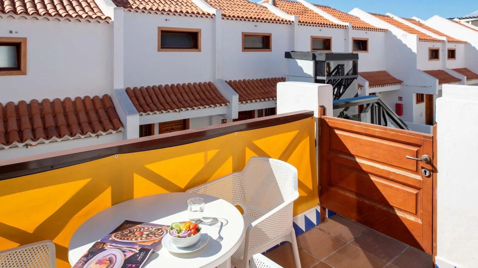 Parque Santiago III Official Aparthotel Playa de las Americas